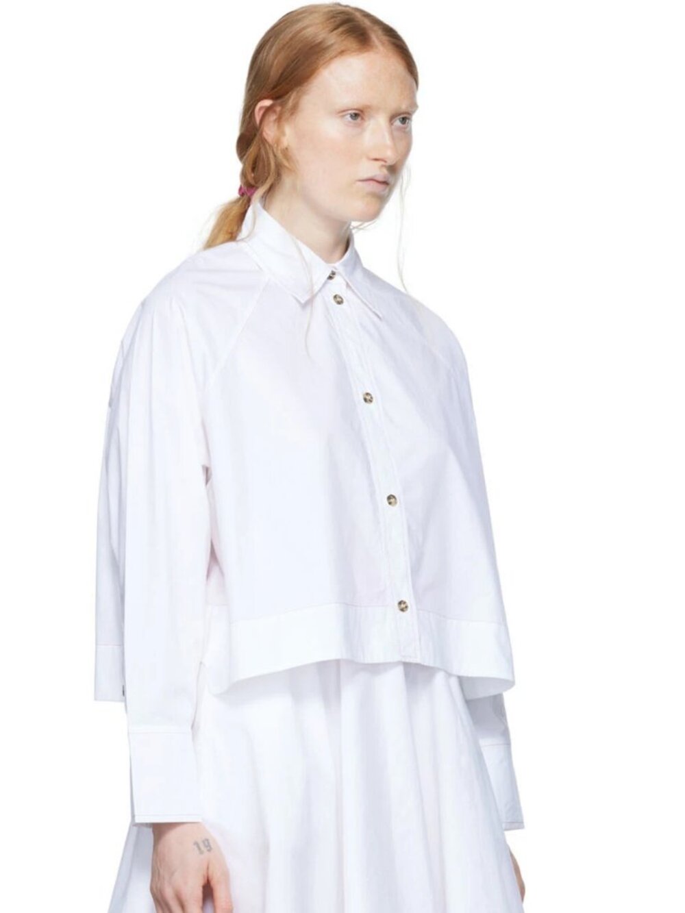 Cropped white shirt